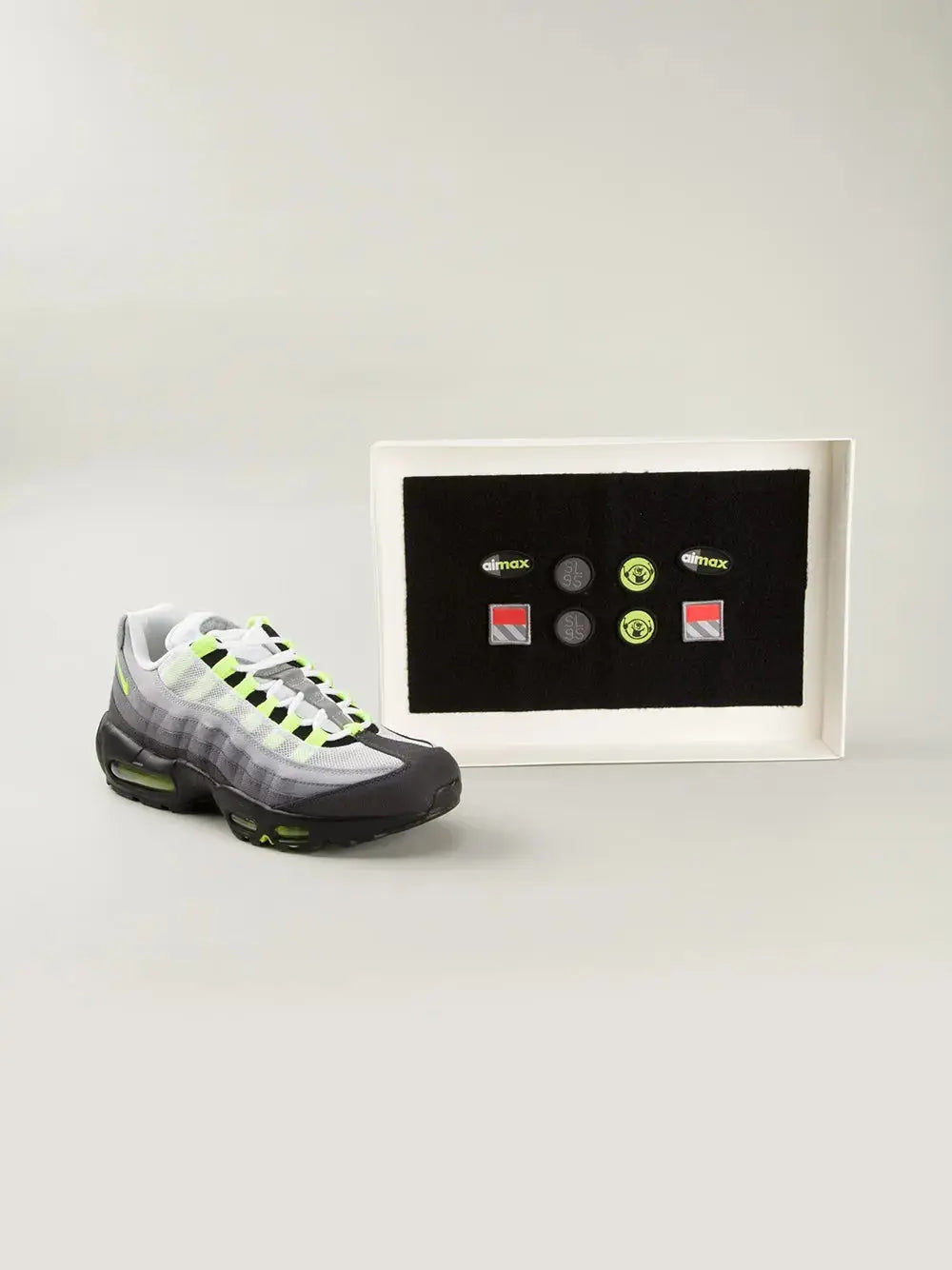 Nike Air Max 95 Trainers Grazuv Mart