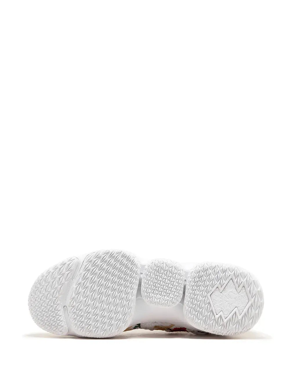 Nike Lebron 15 Perf Sneakers Grazuv Mart