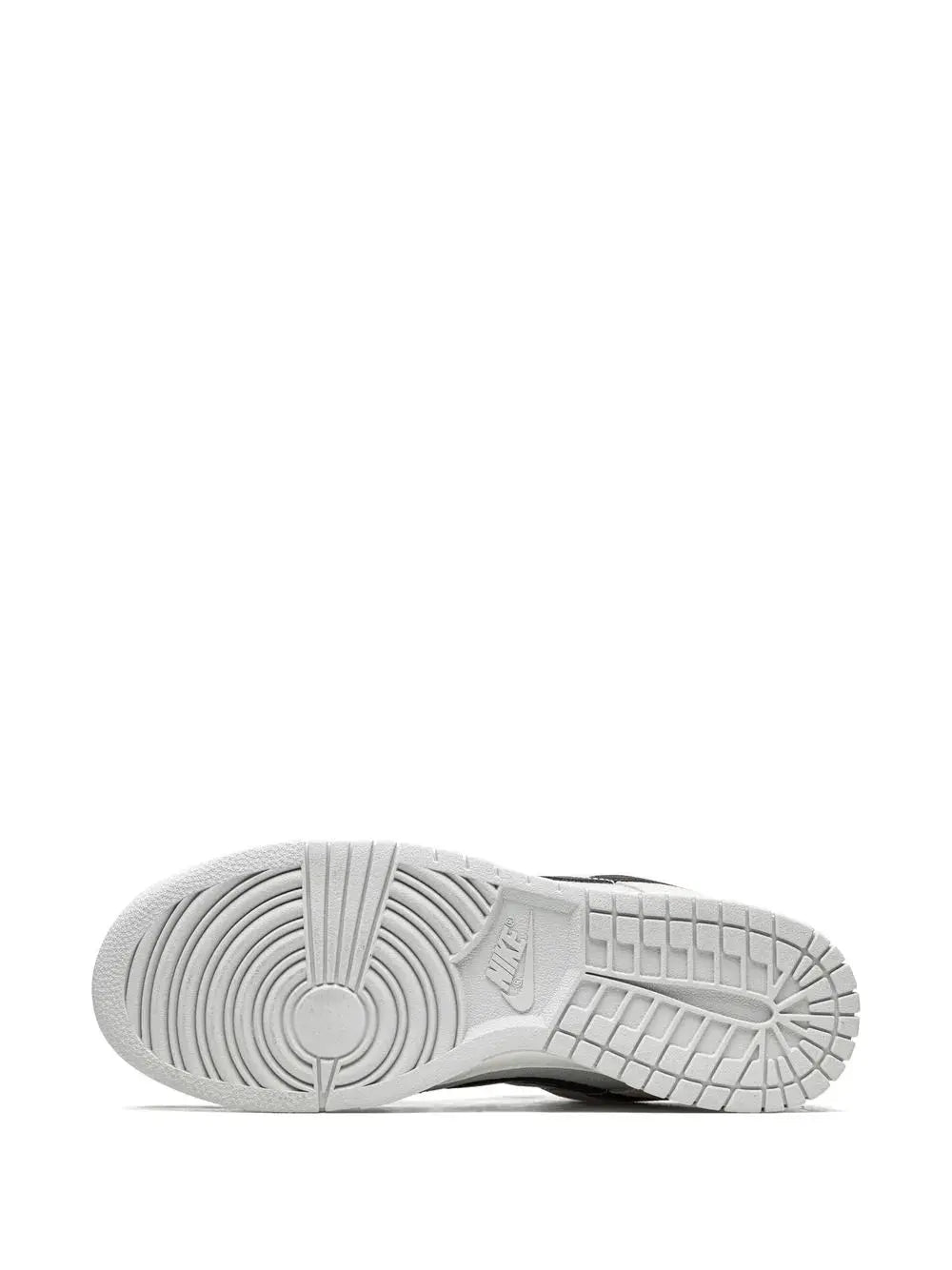 Nike Dunk Low Retro Se Certified Fresh Sneakers Grazuv Mart