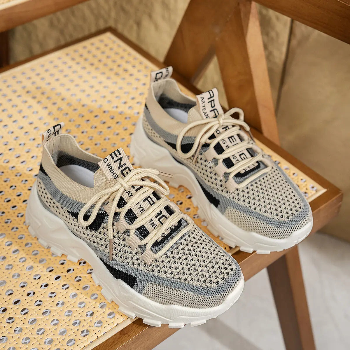 Dad Shoes, Casual, Lightweight, Soft-soled Student Shoes.