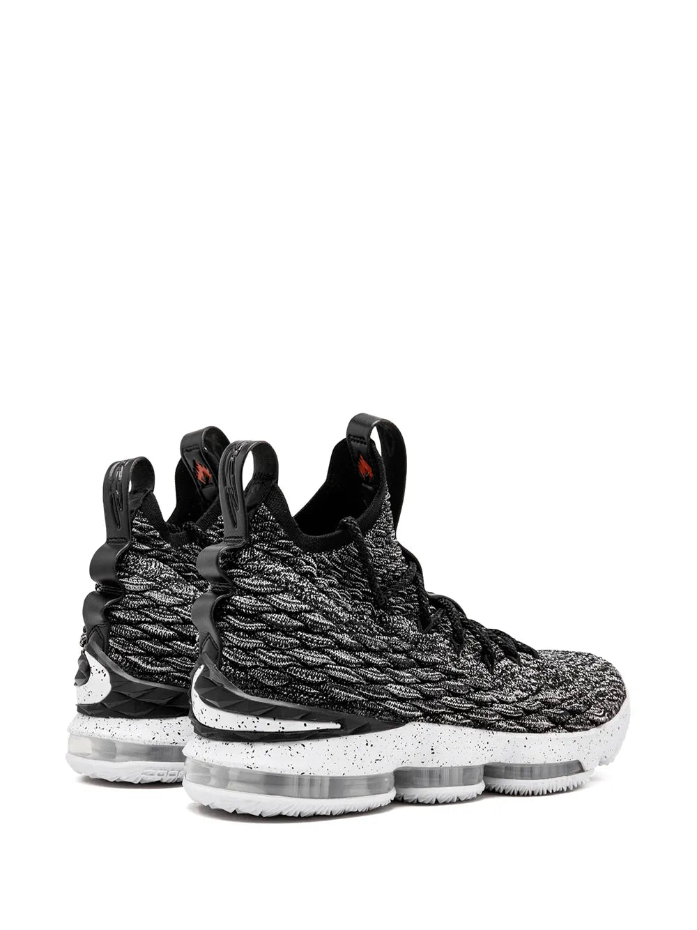 Nike Lebron Xv Sneakers Grazuv Mart