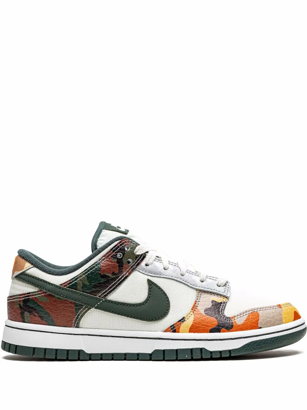 Nike Dunk Low Se Multi-Camo Sneakers Grazuv Mart