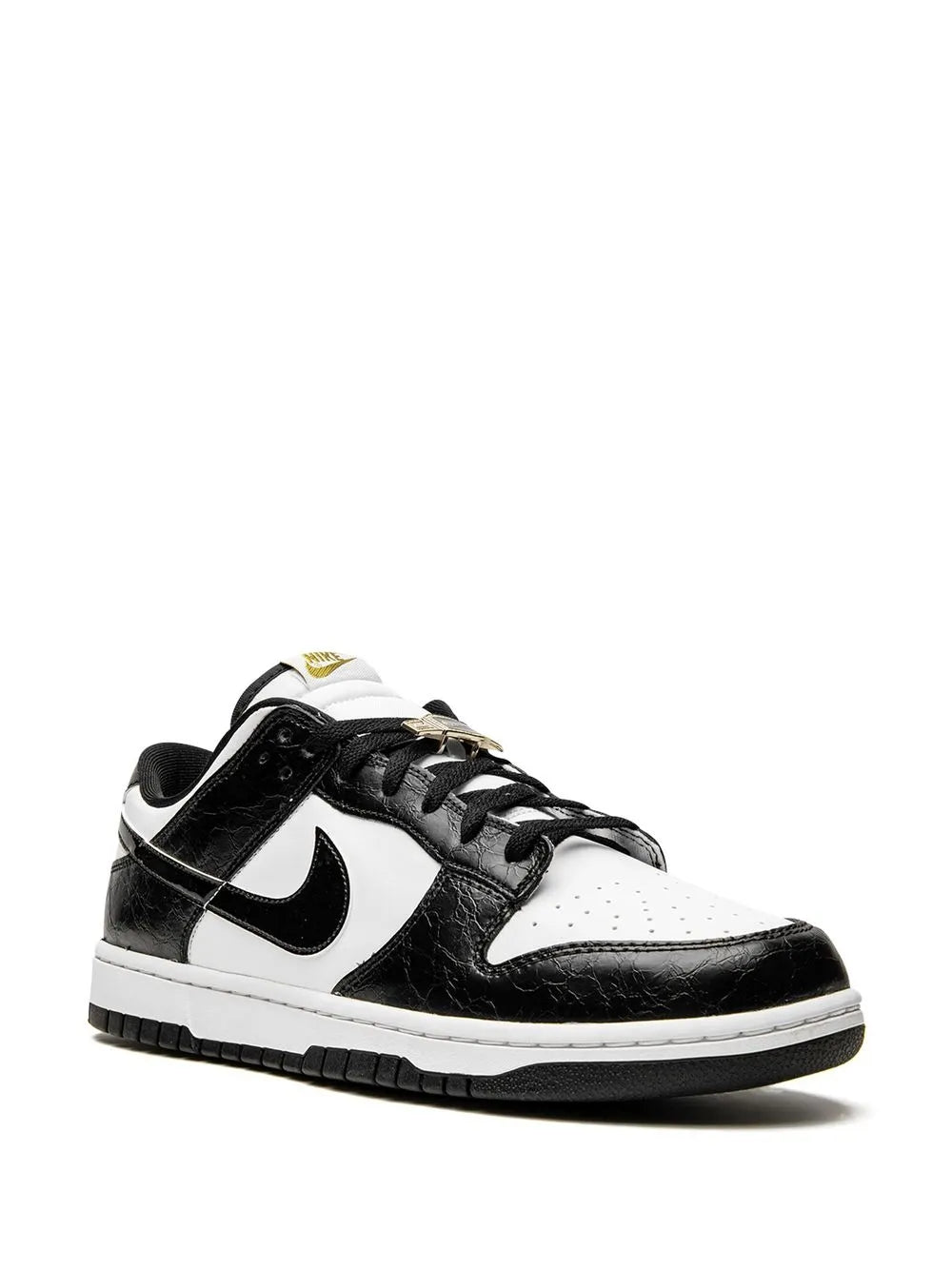 Nike Dunk Low World Cham - Black White Sneakers Grazuv Mart