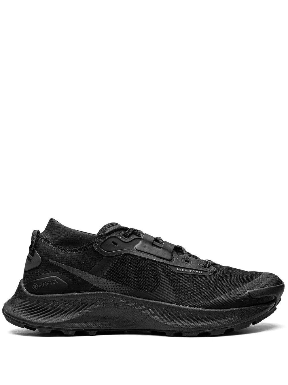 Nike Pegasus Trail 3 Gore-Tex - Triple Black Sneakers Grazuv Mart