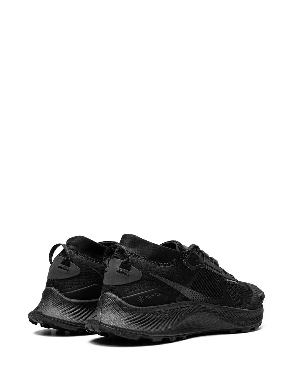 Nike Pegasus Trail 3 Gore-Tex - Triple Black Sneakers Grazuv Mart