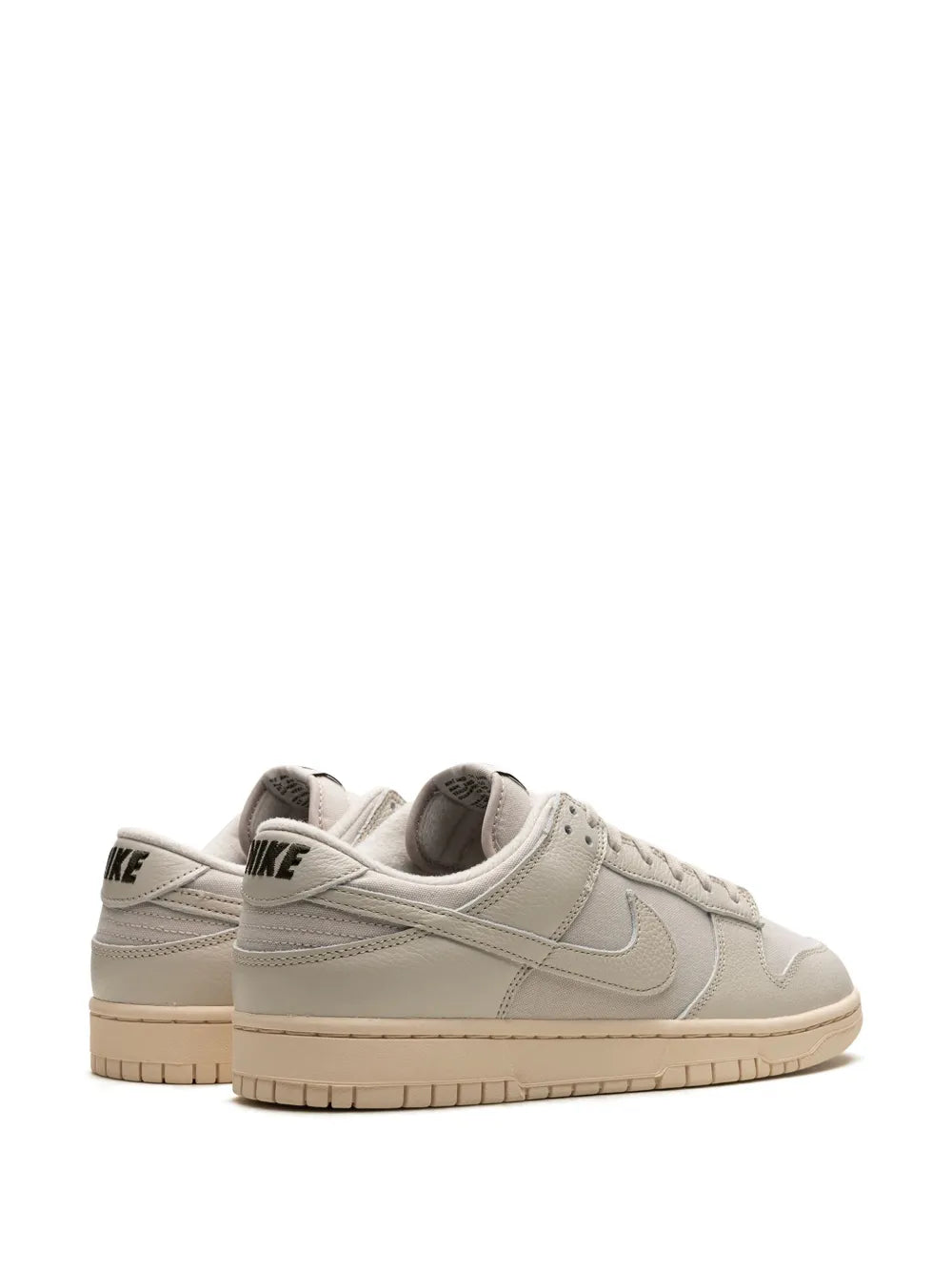 Nike Dunk Low Light Orewood Brown Sneakers Grazuv Mart