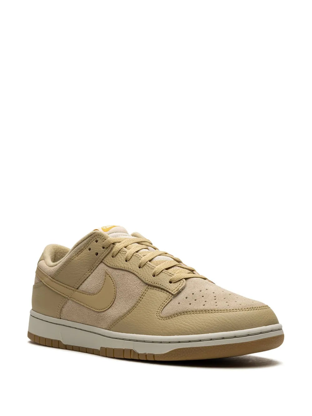 Nike Dunk Low Wheat Suede Sneakers Grazuv Mart