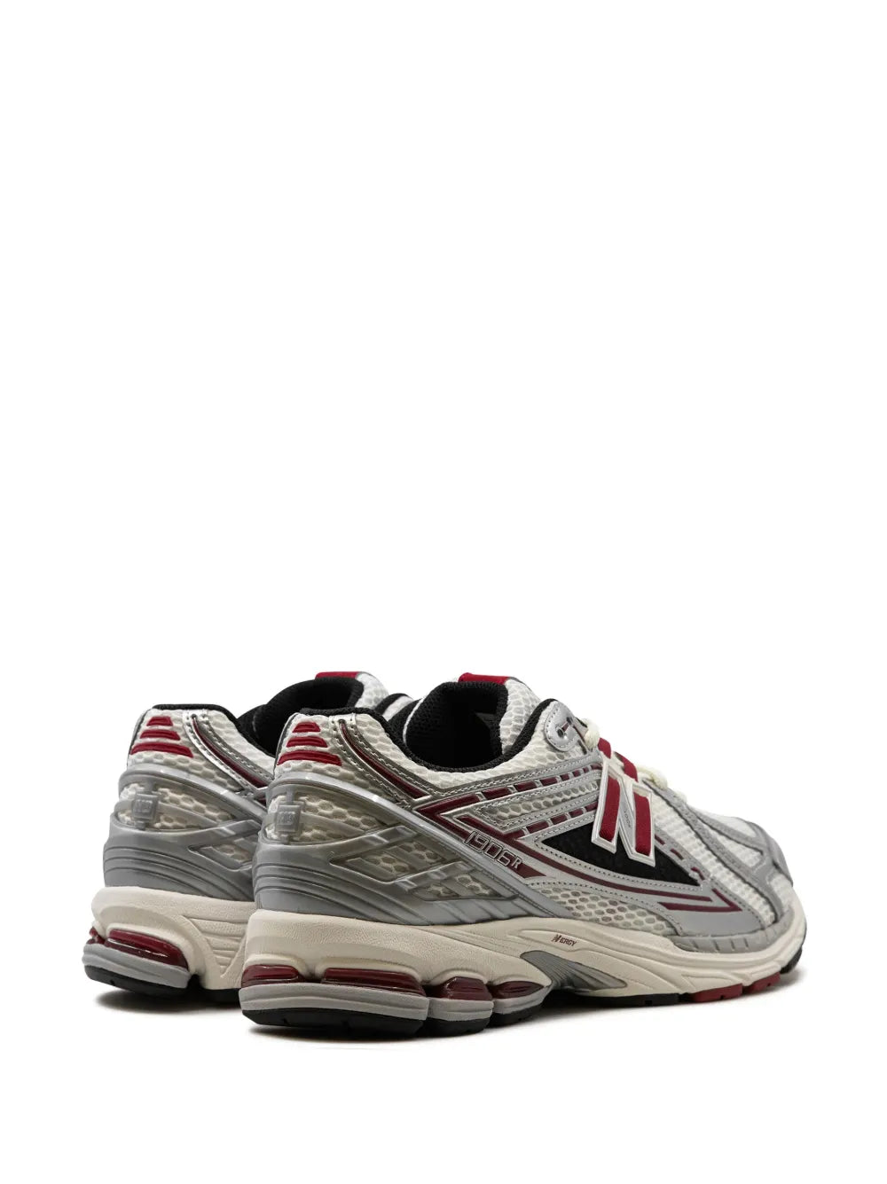 New Balance 1906R Silver Metallic Grazuv Mart