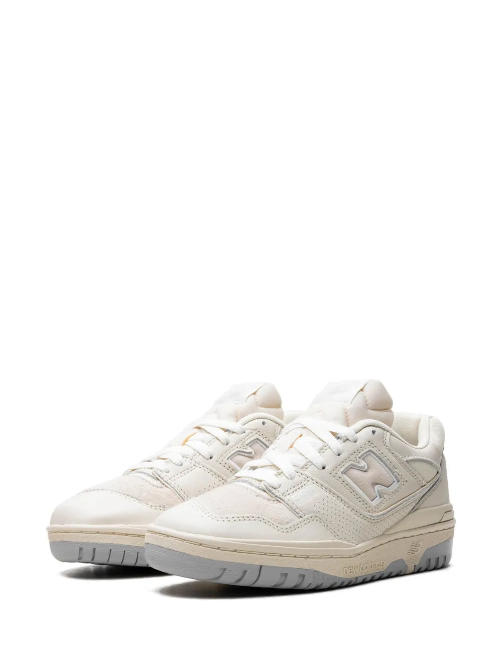 New Balance 550 White/Cream Sneakers Grazuv Mart