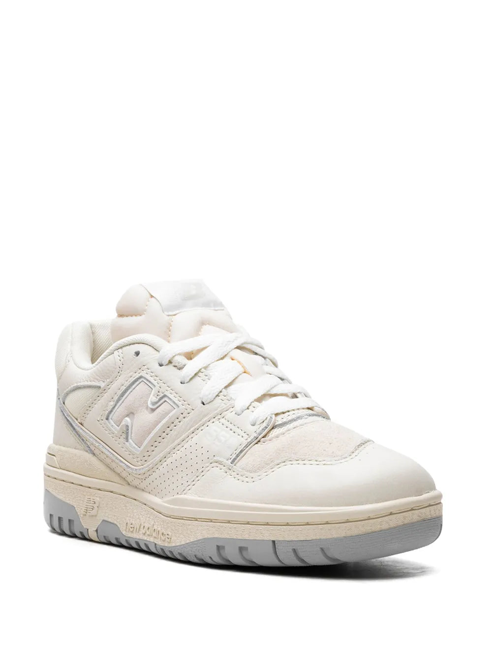 New Balance 550 White/Cream Sneakers Grazuv Mart