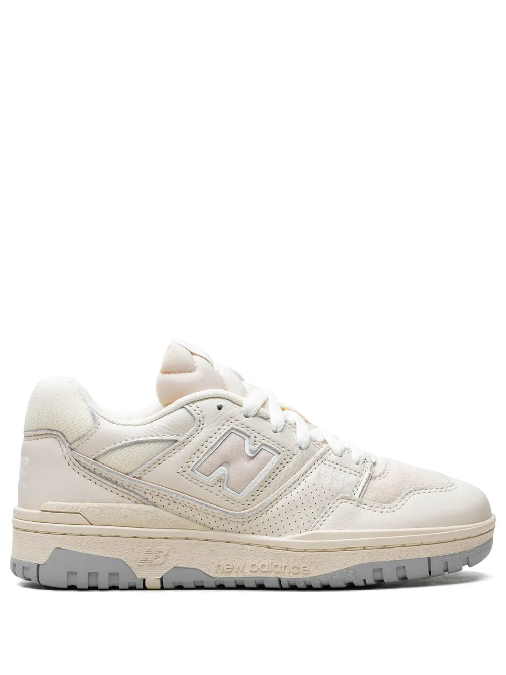 New Balance 550 White/Cream Sneakers Grazuv Mart