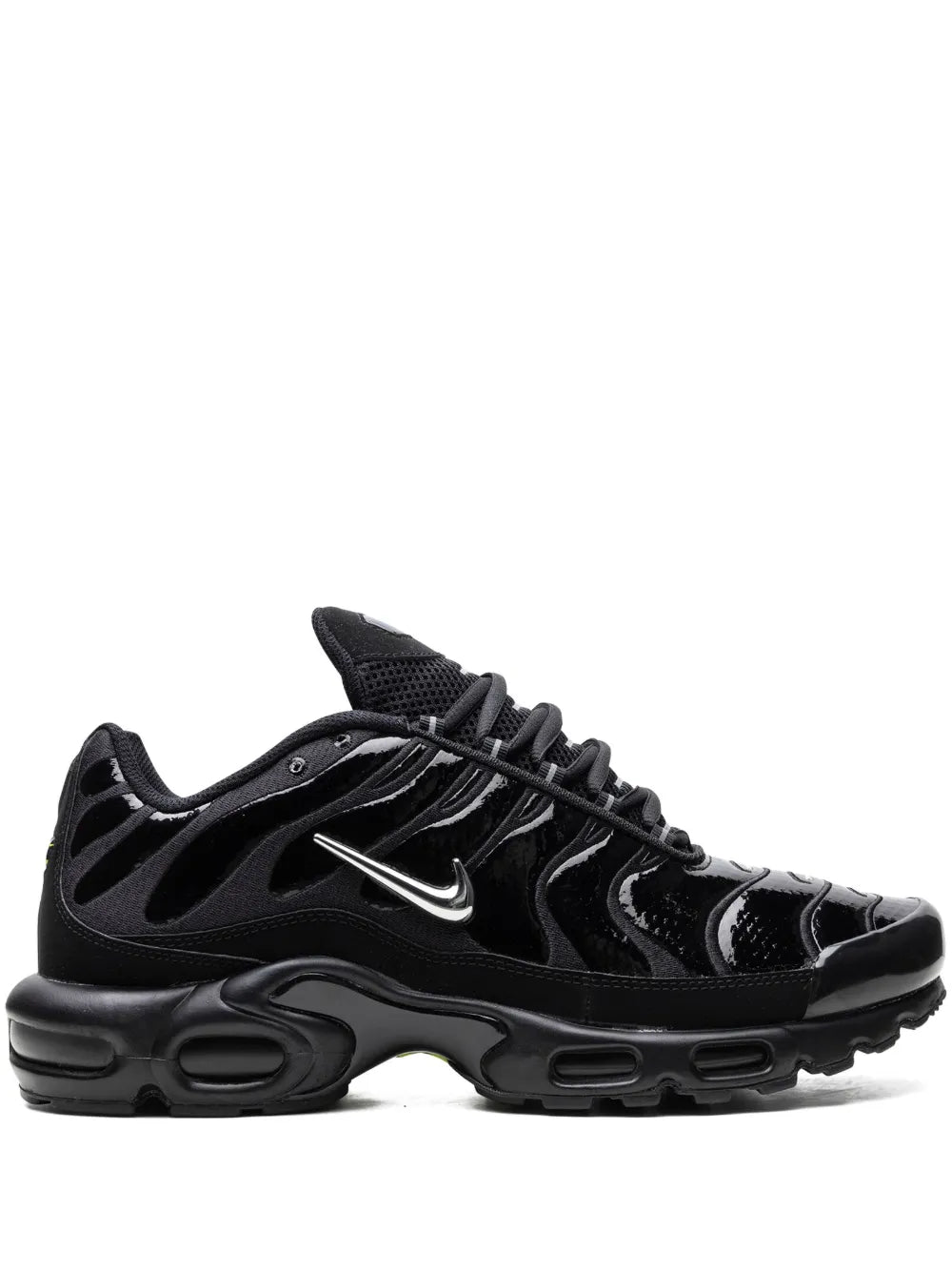 Nike Air Max Plus Metallic Black Sneakers Grazuv Mart
