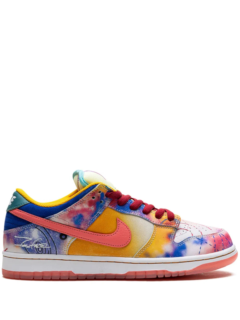 Nike Dunk Low Sb Friends & Family - Futura Laboratories - Sunblush Sneakers Grazuv Mart