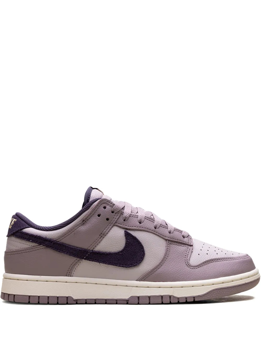 Nike Dunk Low Se Light Violet Ore Sneakers Grazuv Mart