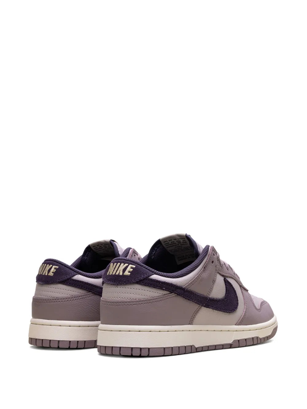 Nike Dunk Low Se Light Violet Ore Sneakers Grazuv Mart