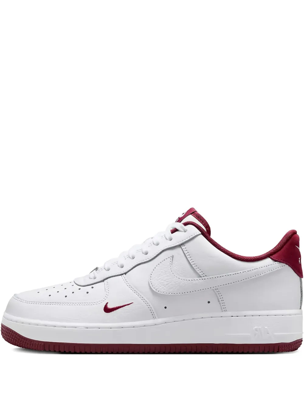 Nike Air Force 1 Low 07 Lv8 White Team Red Sneakers Grazuv Mart