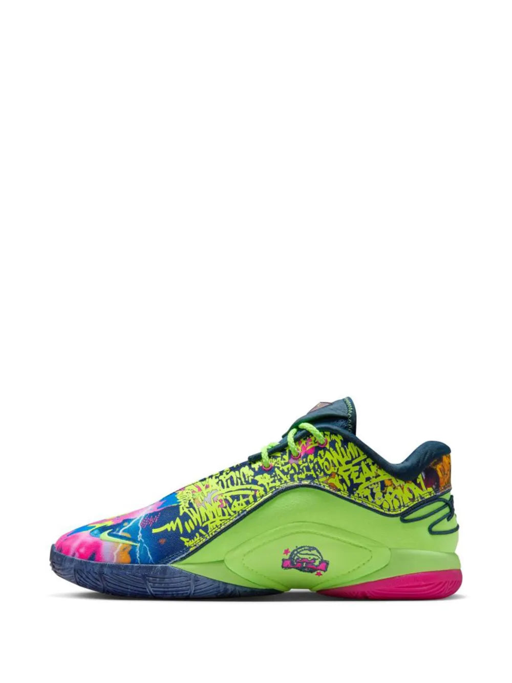 Nike Lebron 22 Sneakers Grazuv Mart