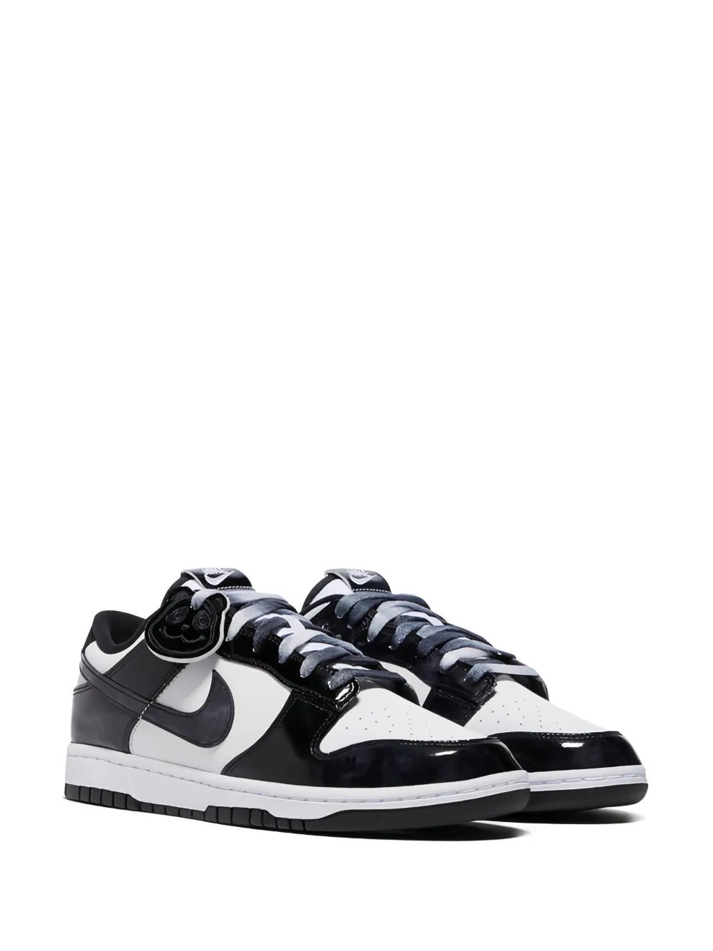 Nike Dunk Low Se Panda Sneakers Grazuv Mart