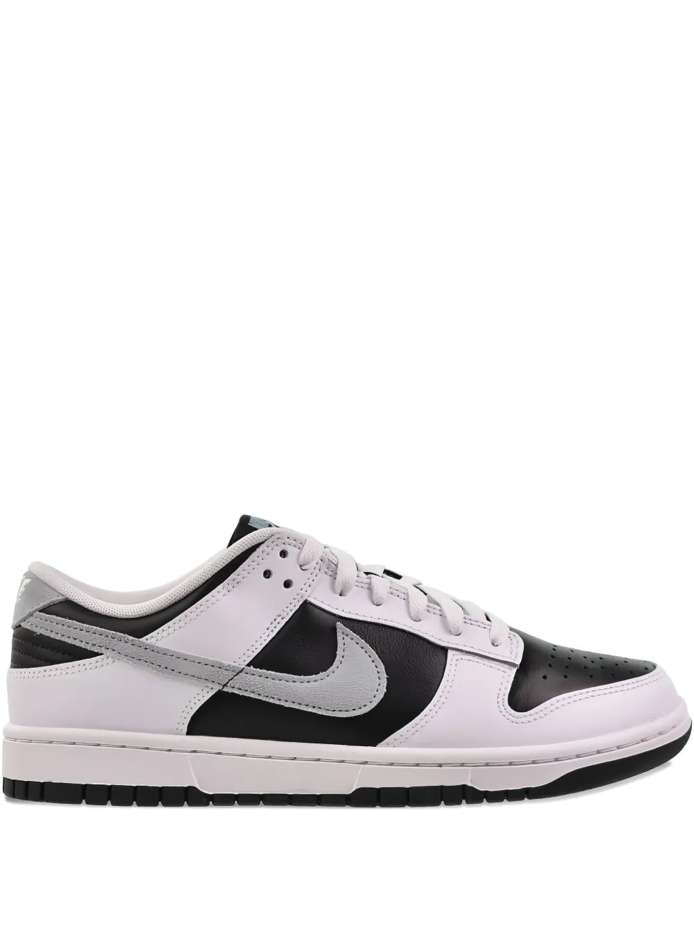 Nike Dunk Low Reverse Panda 2.0 Sneakers Grazuv Mart