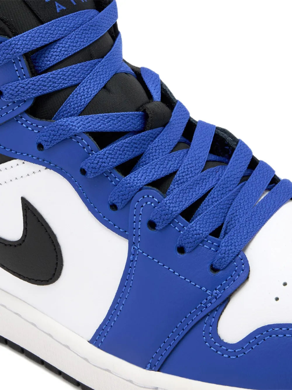 Nike Air Jordan 1 Retro High Sneakers Grazuv Mart