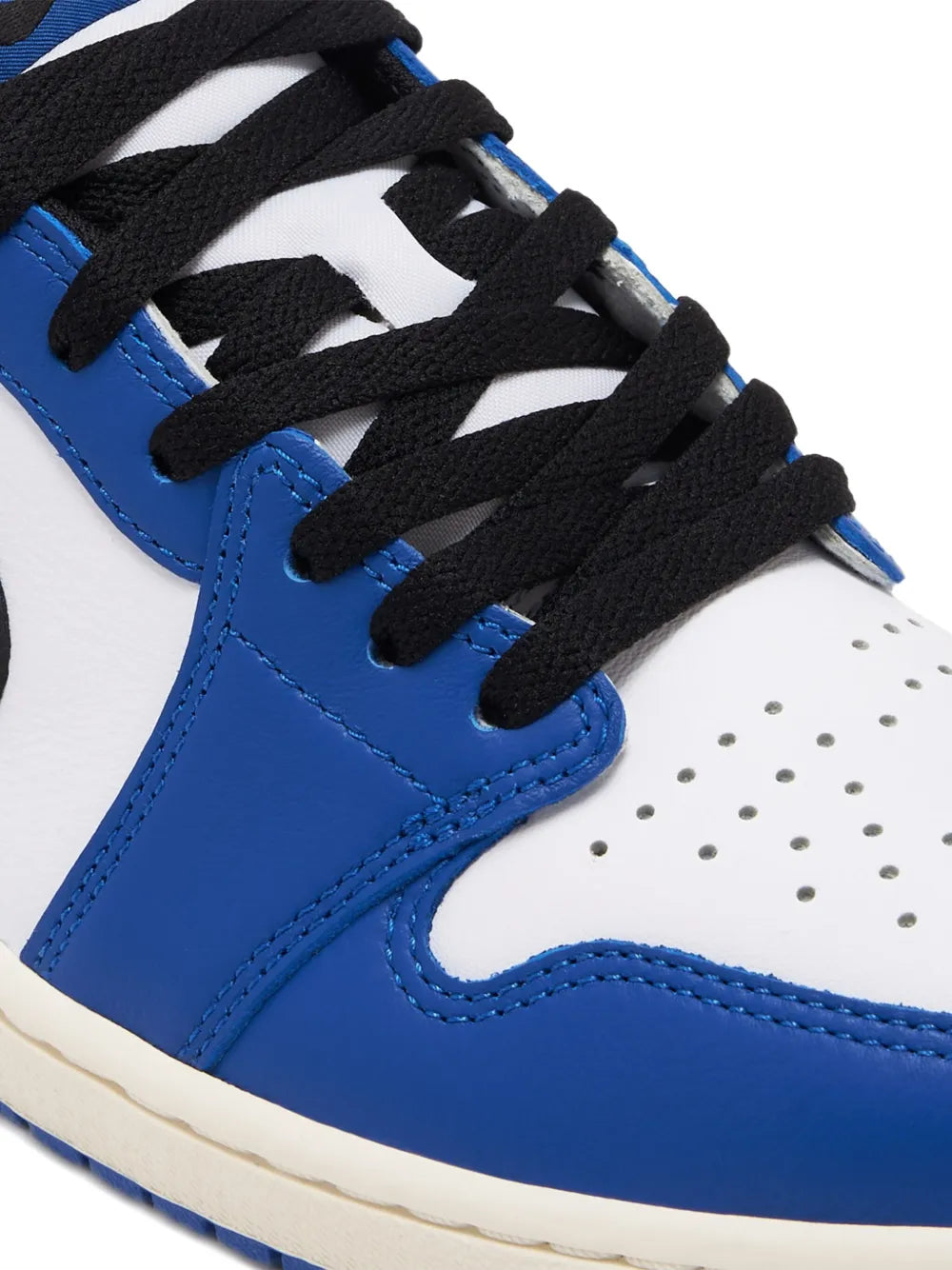 Nike Air Jordan 1 Low Sneakers Grazuv Mart