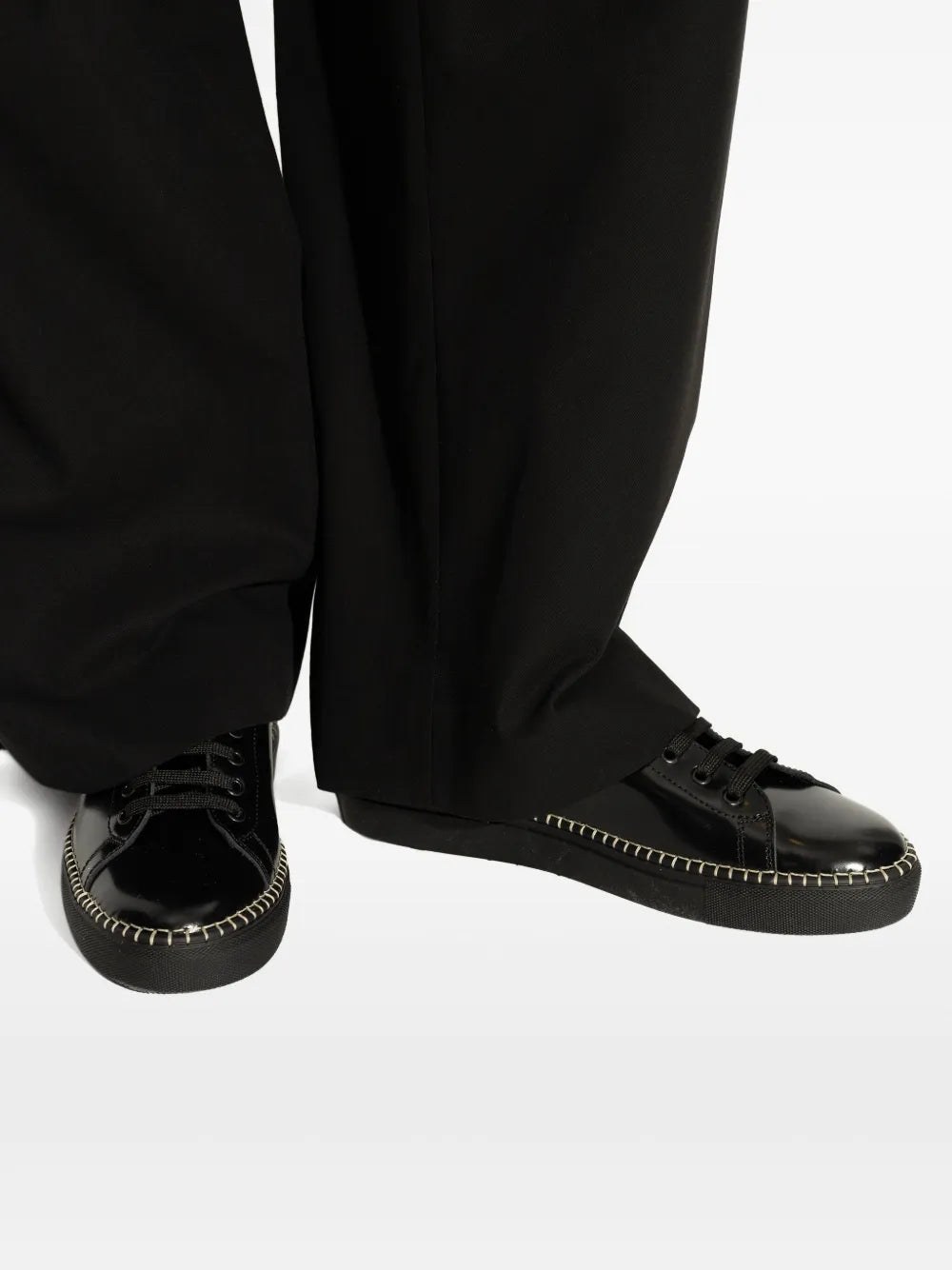 Moschino Logo-Embossed Trainers Grazuv Mart