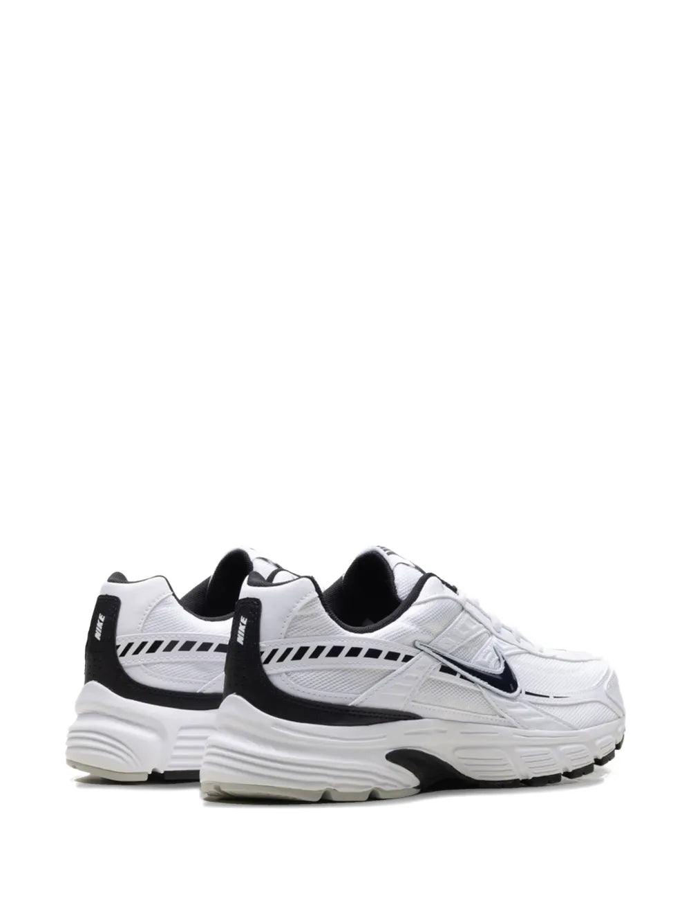 Nike Initiator Low-Top White/Black Sneakers Grazuv Mart
