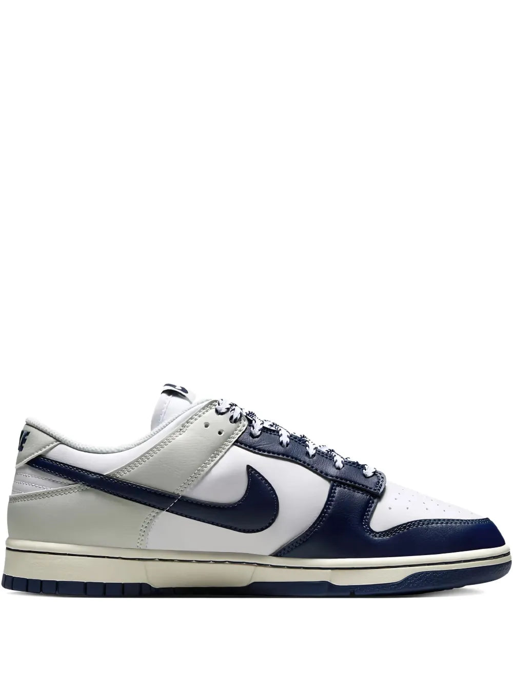 Nike Dunk Low New York Yankees Sneakers Grazuv Mart