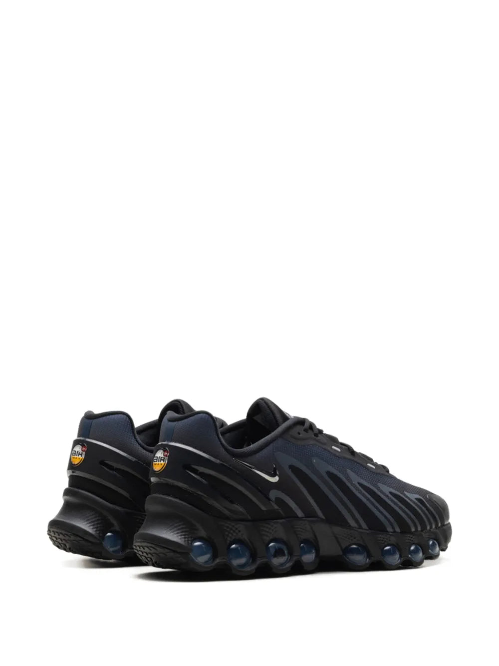 Nike Air Max Dn8 Logo-Detail Sneakers Grazuv Mart
