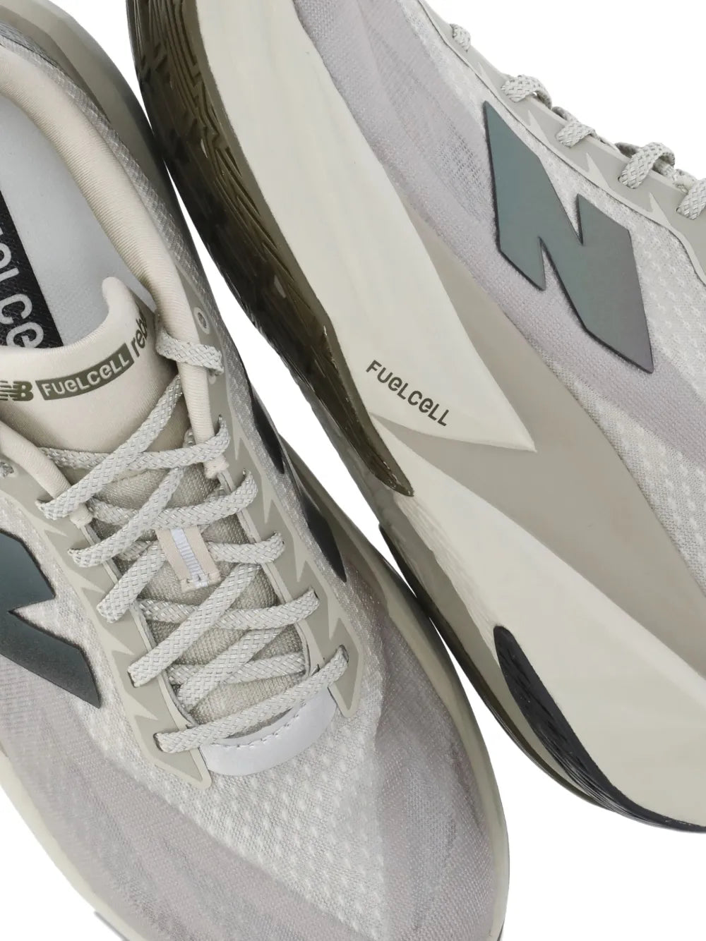 New Balance Fuelcell Rebel V5 Sneakers Grazuv Mart