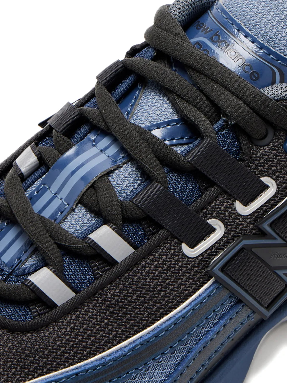 New Balance Rc56 Logo-Plaque Sneakers Grazuv Mart