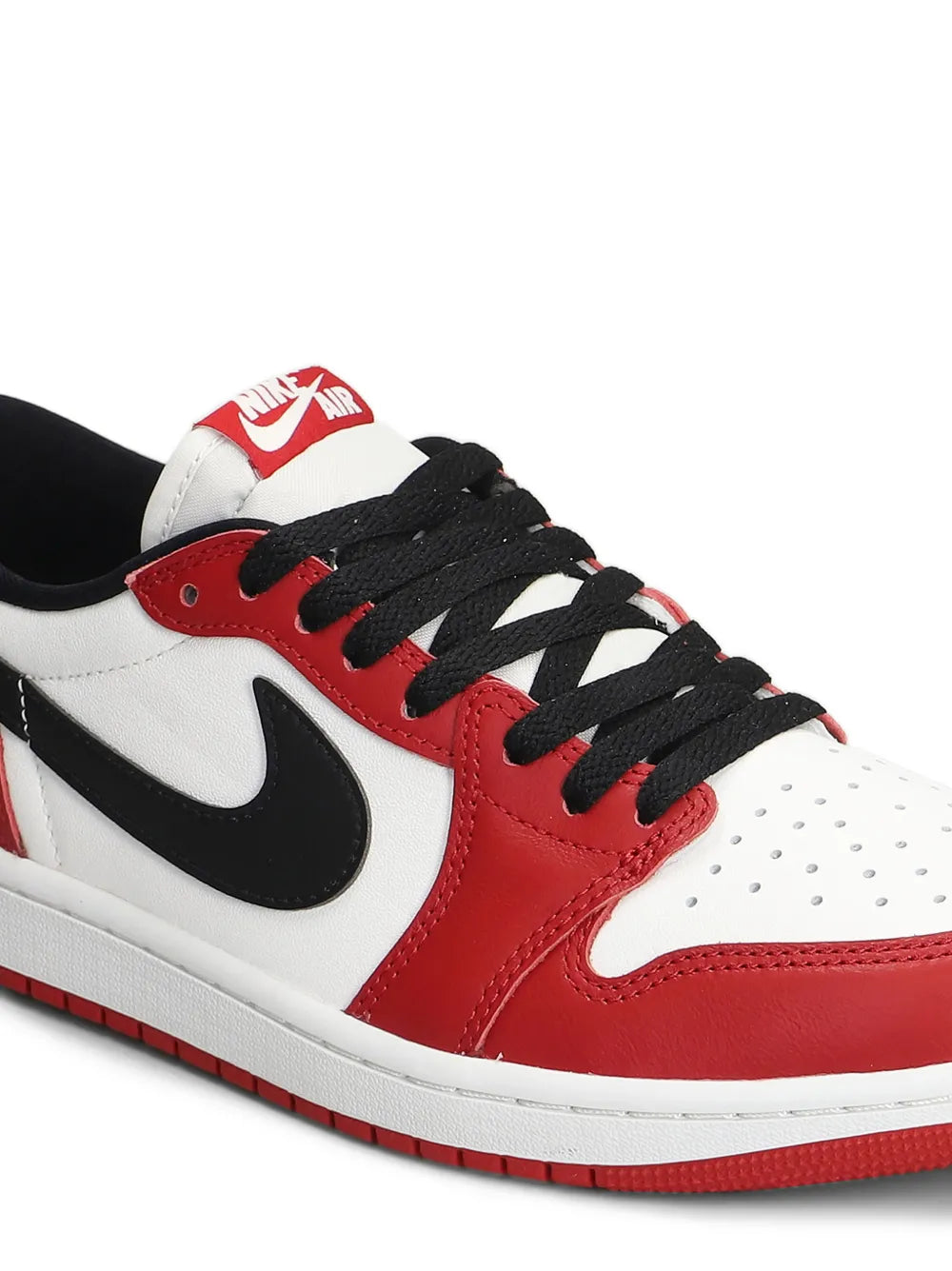 Nike Air Jordan 1 Low Og Sneakers Grazuv Mart