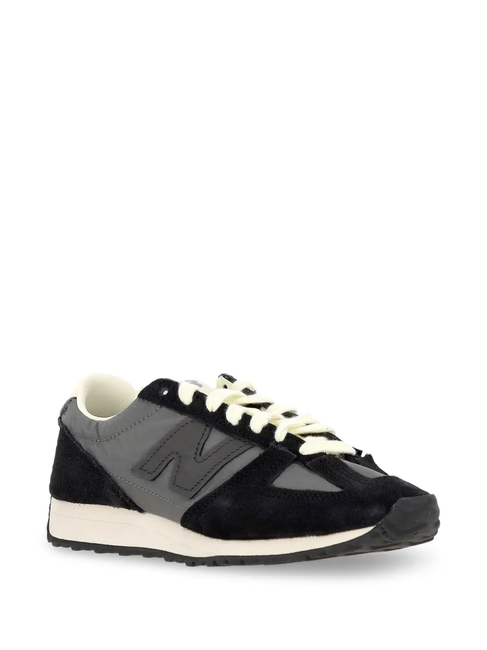 New Balance Lace-Up Round-Toe Sneakers Grazuv Mart