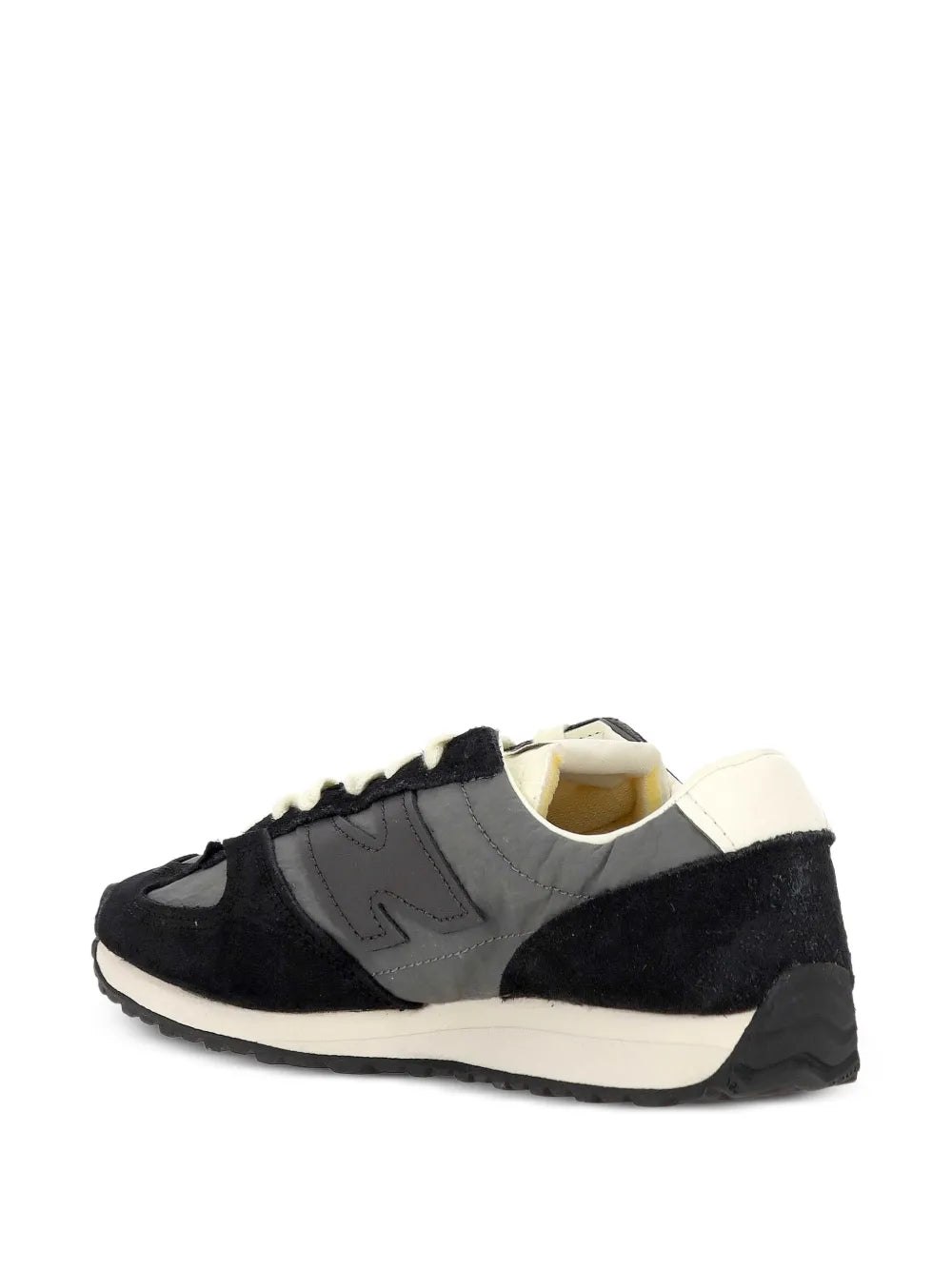 New Balance Lace-Up Round-Toe Sneakers Grazuv Mart