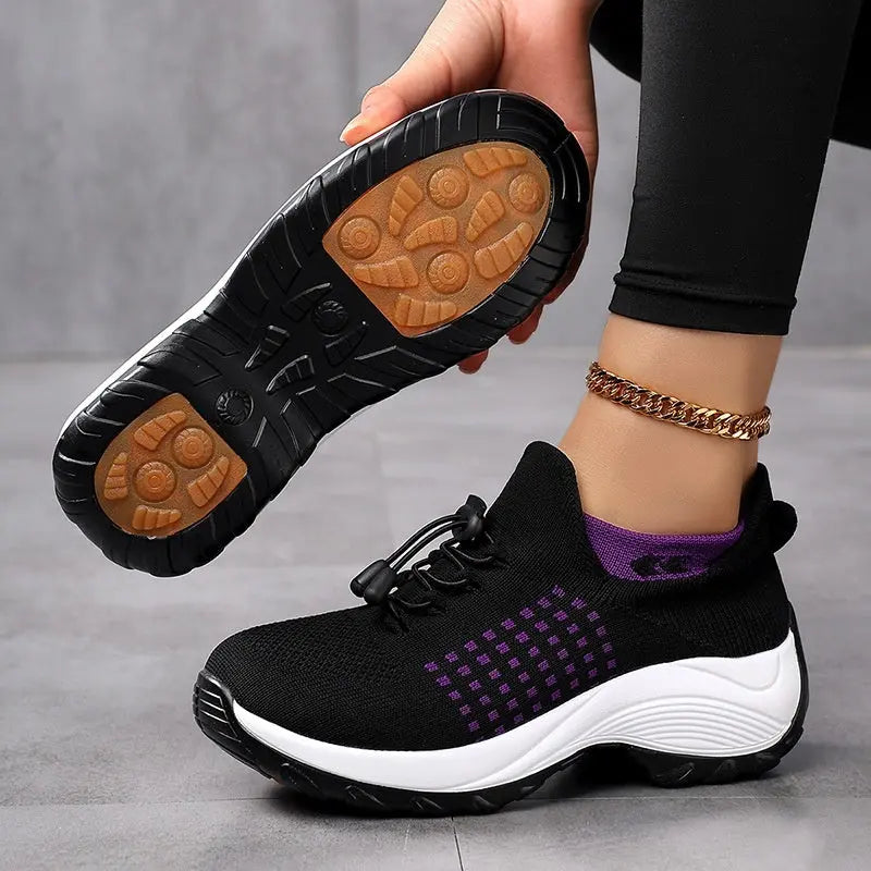 Casual Women's Flyknit Shoes With A Round Toe.