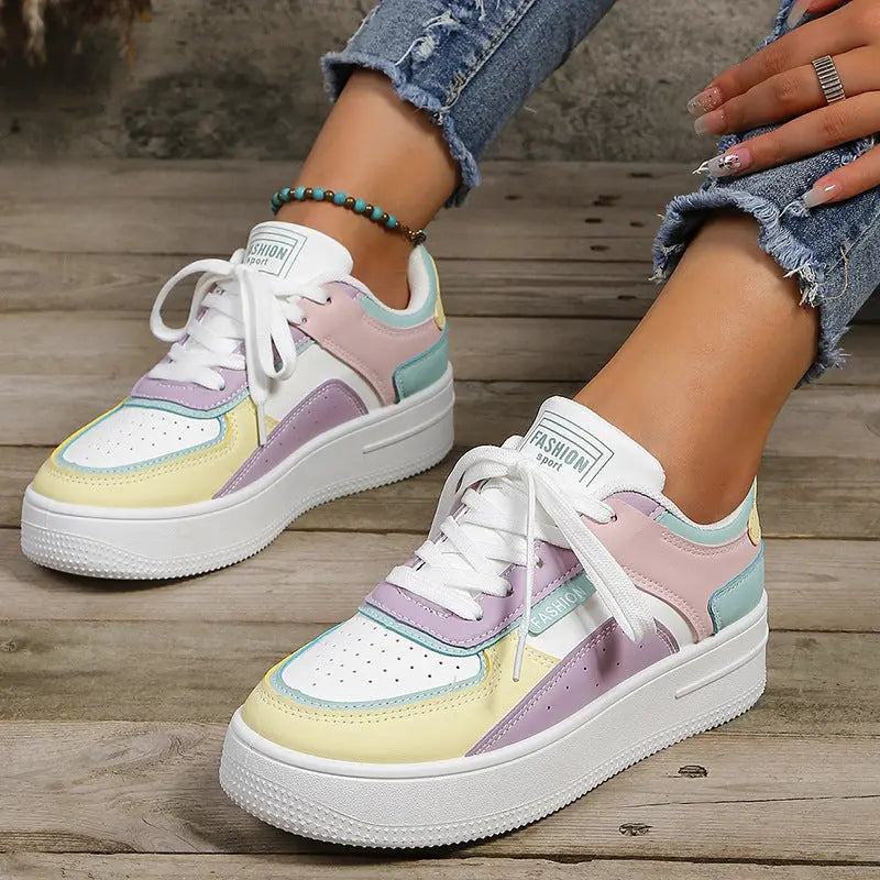 Womens Fashionable Casual Breathable Non-slip Sneakers.